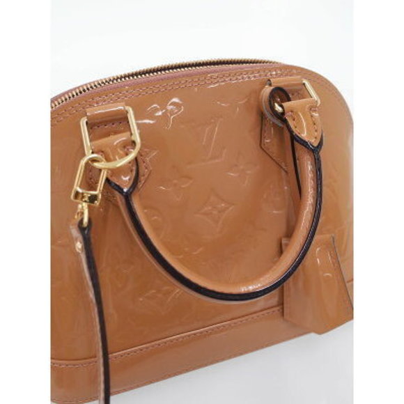 Louis Vuitton Vernis Alma BB Bag - Picture 7 of 8